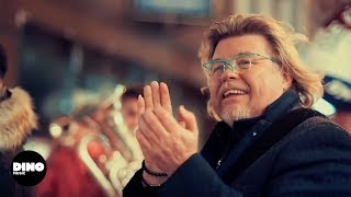 Carnavalsclip: René Karst - Atje Voor De Sfeer